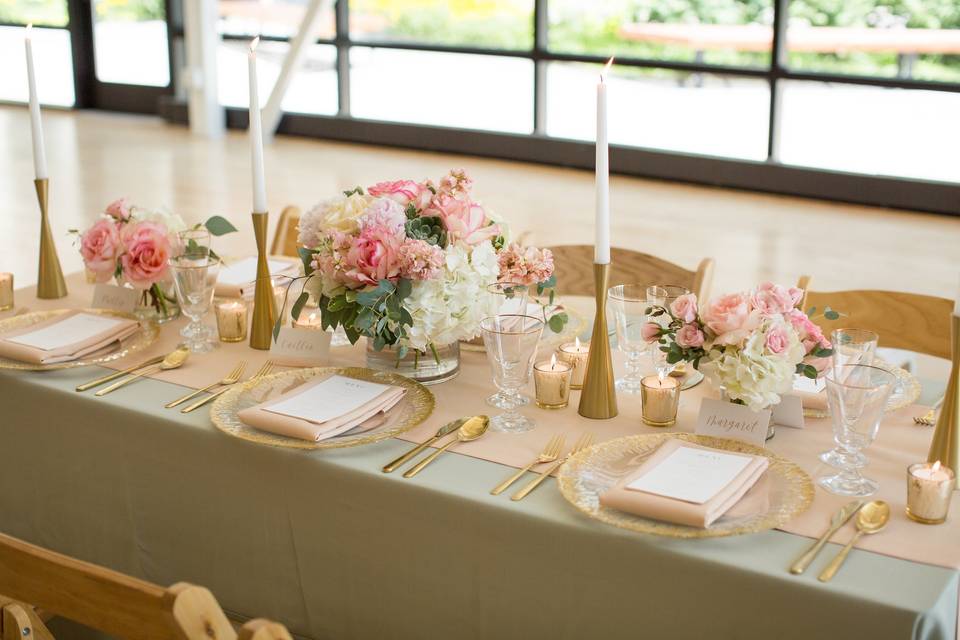 Dainty table setup