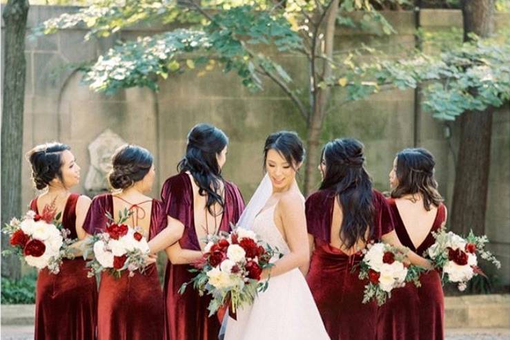 Bride with wedding party