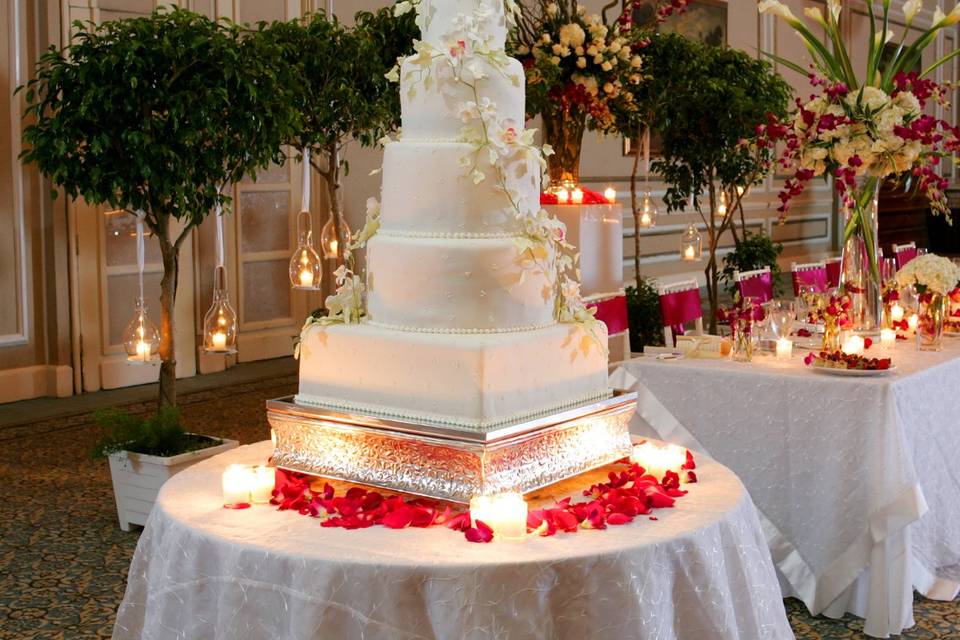 Lourdes Padilla Master Baker & Cake Designer