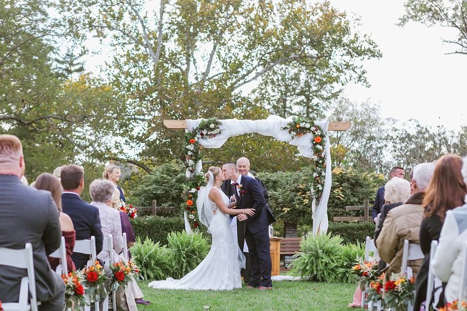 Wedding in Formal Gardens