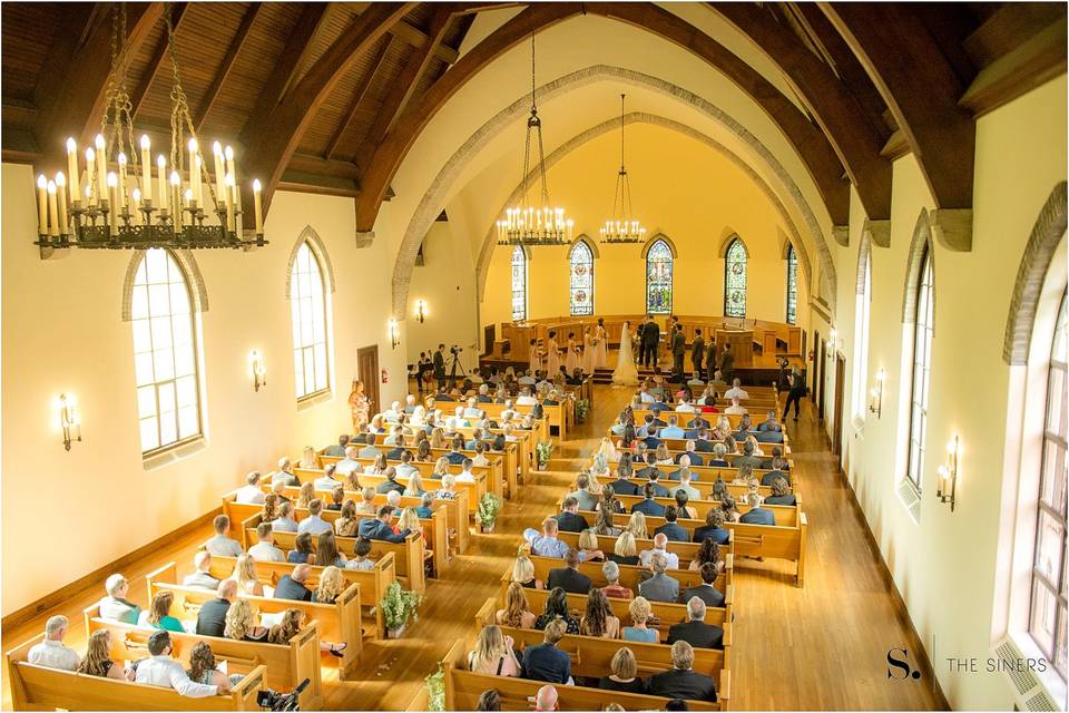 Wedding in Kumler Chapel