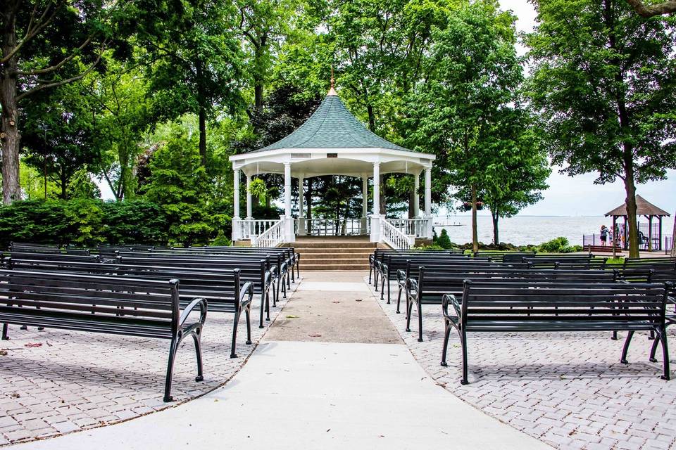 Lakeside Chautauqua Venue Lakeside Marblehead OH WeddingWire