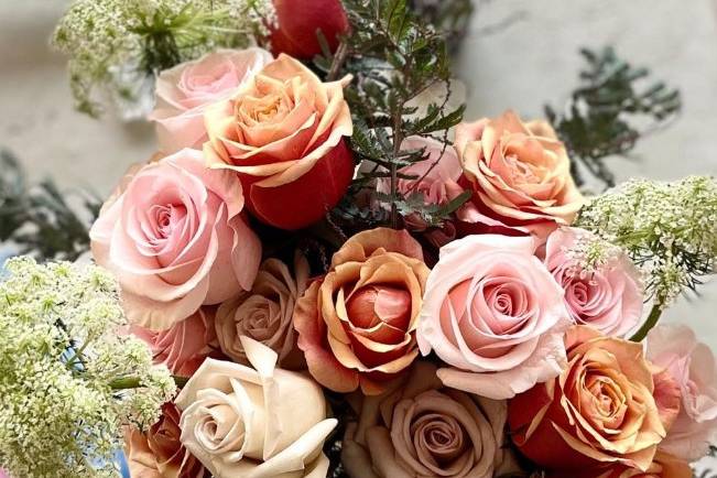 Dusty pink roses