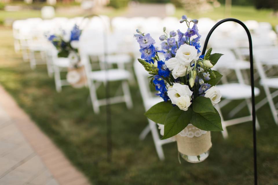 Floral aisle markers