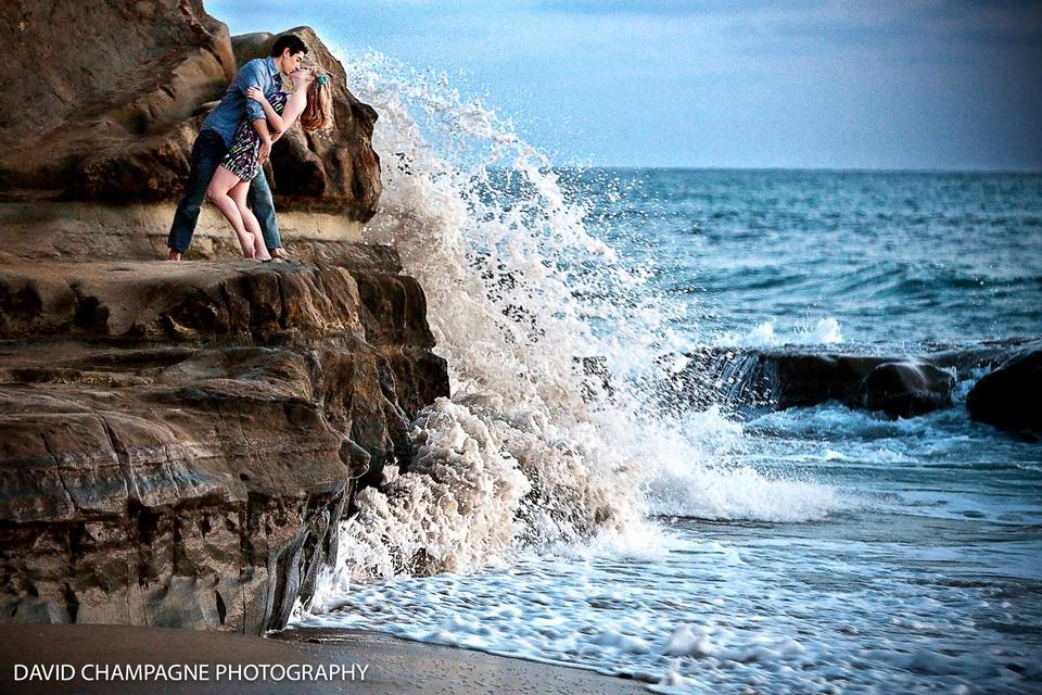 By the waves - David Champagne Photography