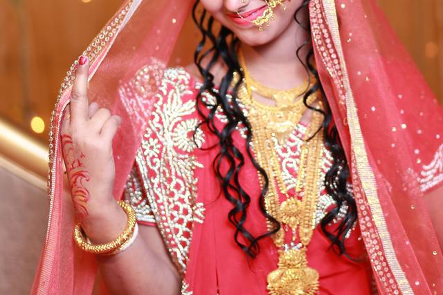 Shy bride