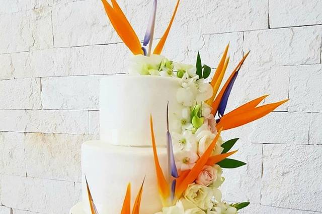 Cakes For Wife | Buy Birthday Cake For Wife Online Sameday Delivery - FNP