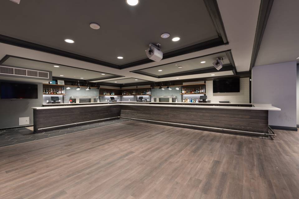 Reception Bar - Main Floor