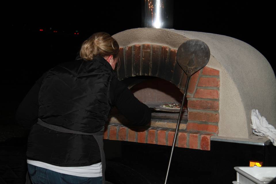 Broken Tree Pizza