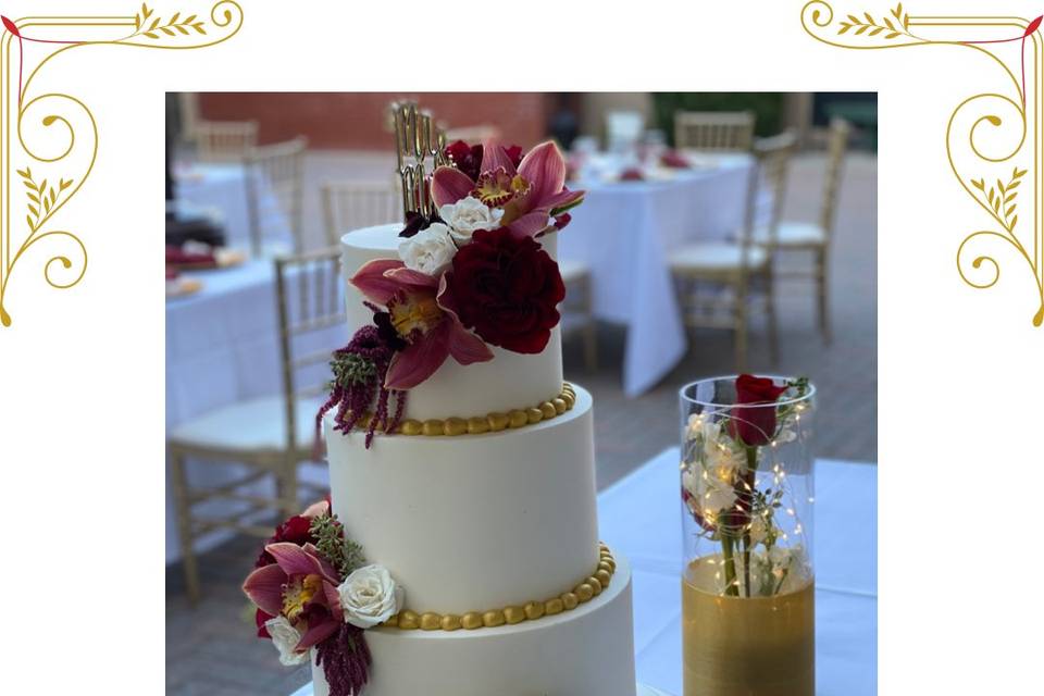 Fresh Flowers Wedding cake