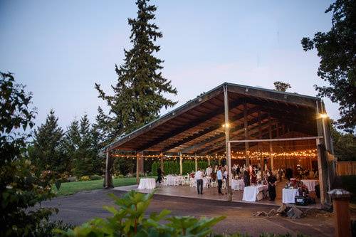 Scholls Valley Lodge