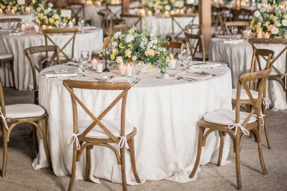 Airy Blush and White Wedding at Boone Hall Plantation — A Lowcountry Wedding  Blog & Magazine - Charleston, Savannah, Hilton Head, Myrtle Beach