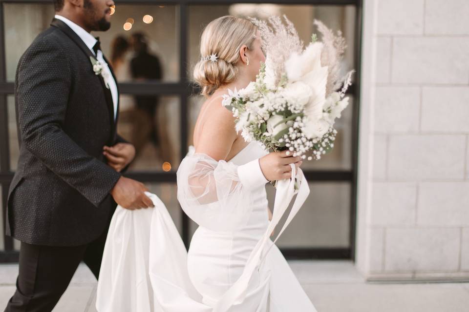 Neutral Bouquet