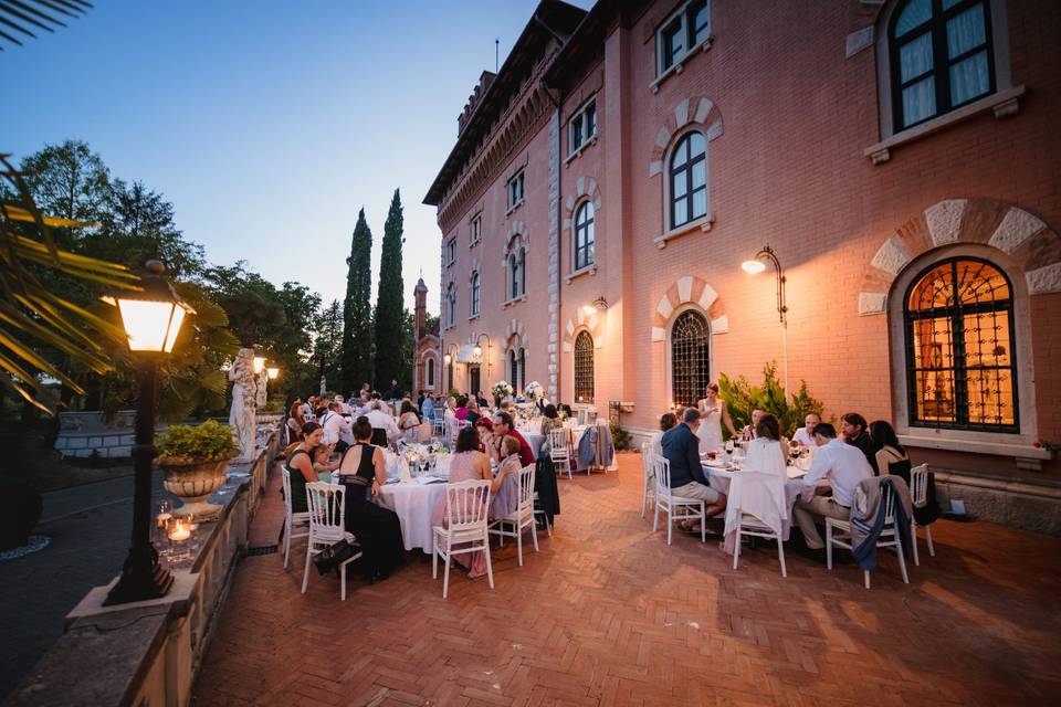 In the Terrace - PH Graffi