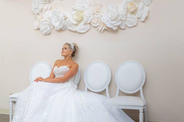 Ventura's on sale bridal fashions