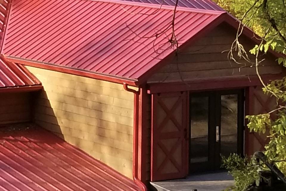 The barn in fall