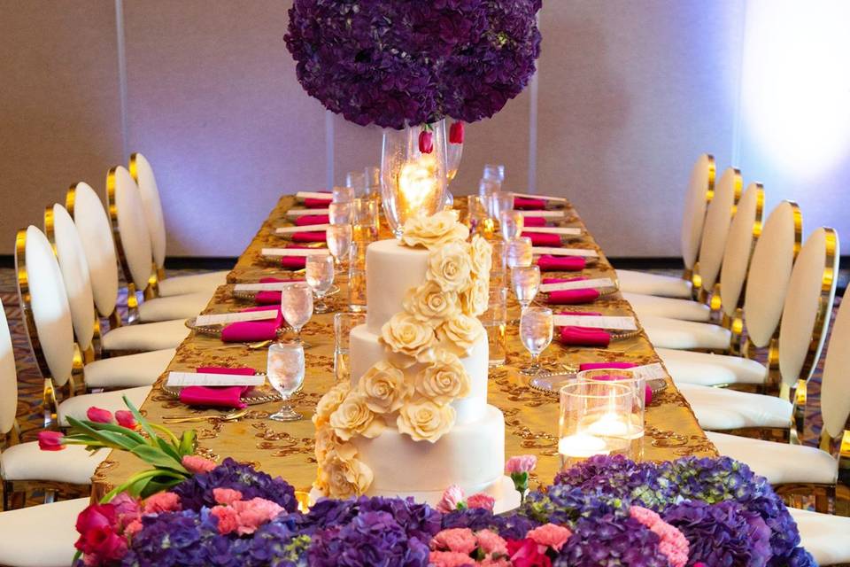 Head table arrangement