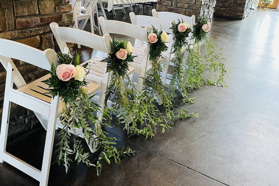 Aisle and chair decor