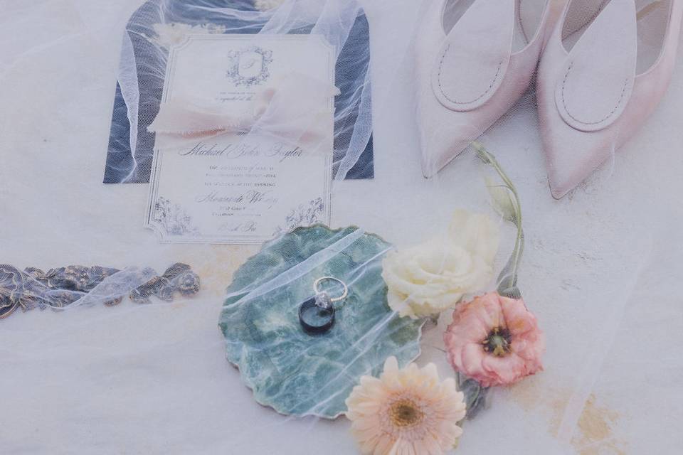 Monserate Bridal Details