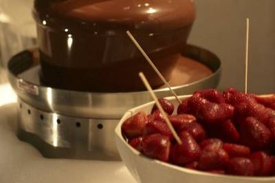 Delicious Chocolate Fountains!