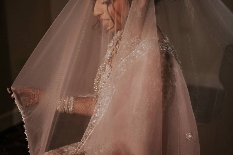 Manish Malhotra bride