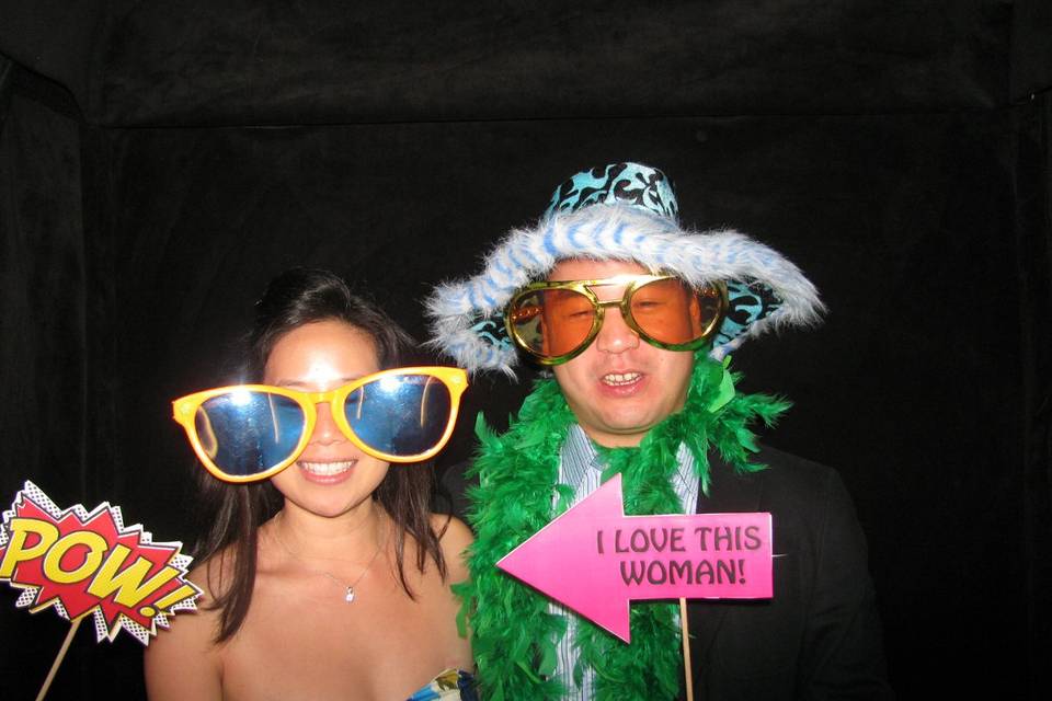 Strike A Pose Maui, PHOTO BOOTH RENTALS