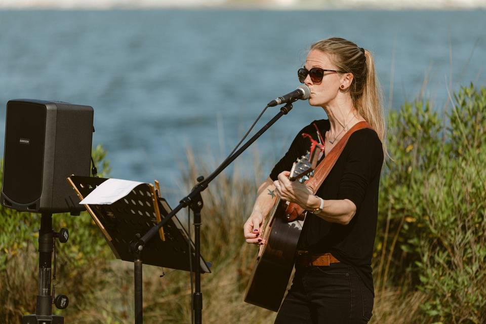Guitar & Vocals wedding ceremo