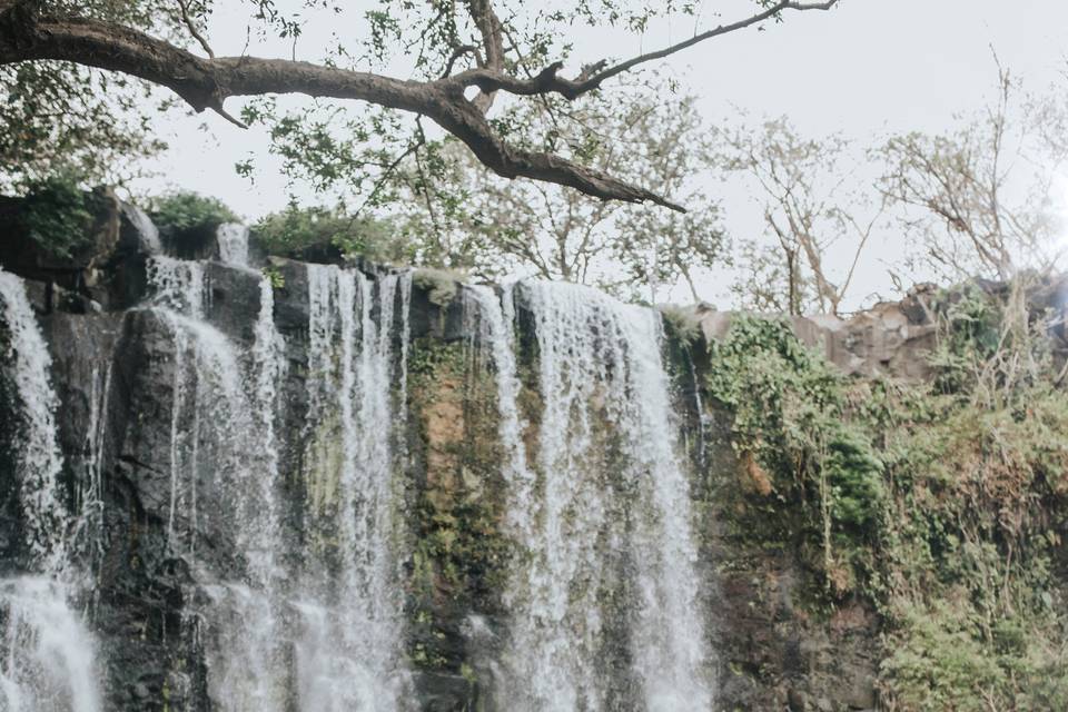 Waterfall elopement