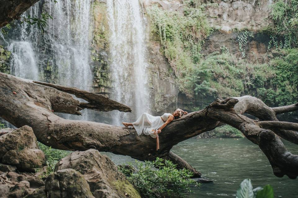 Waterfall elopement