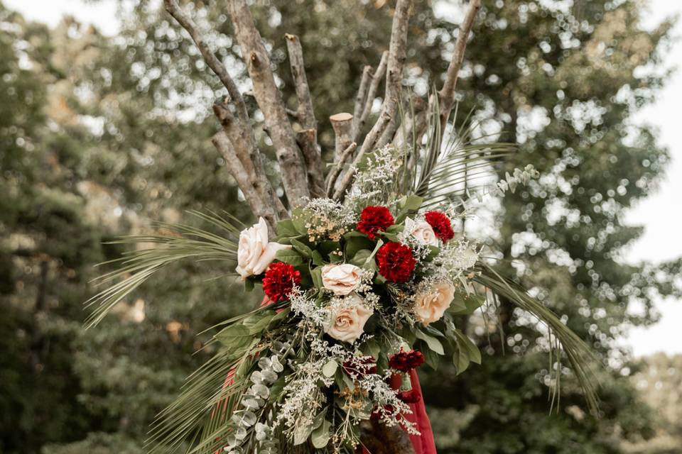 That teepee...Those flowers...