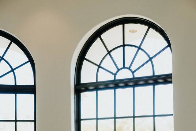 Bride's coral peach bouquet