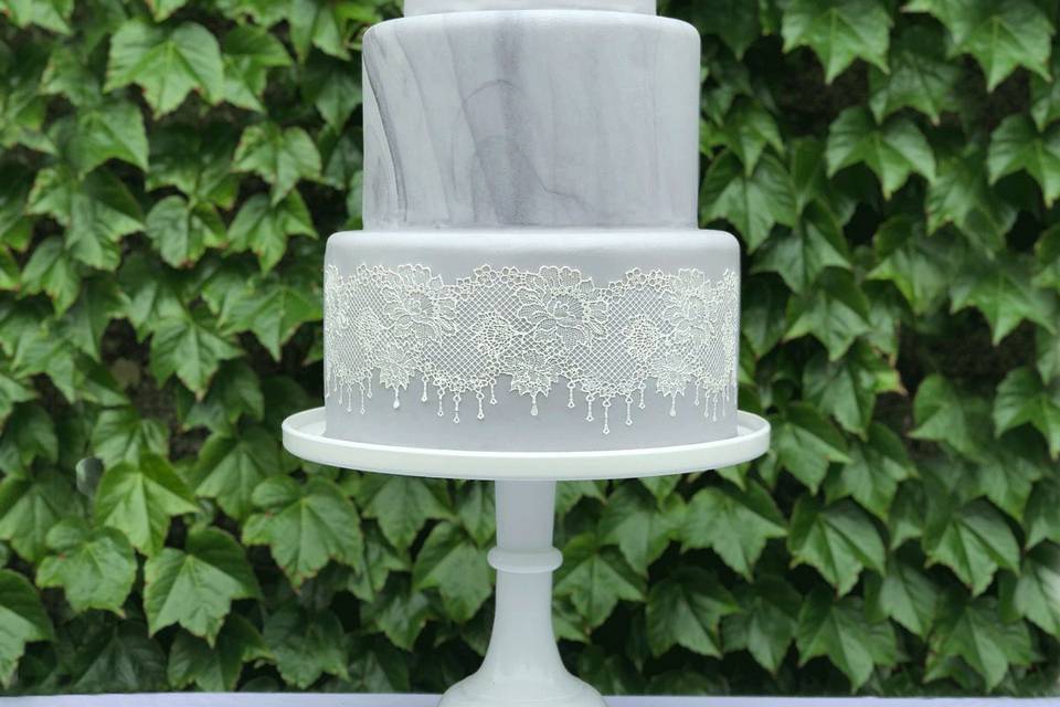 Fondant, edible lace