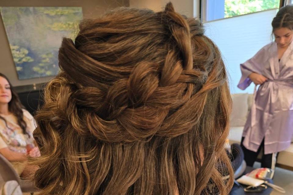 Half up half down4