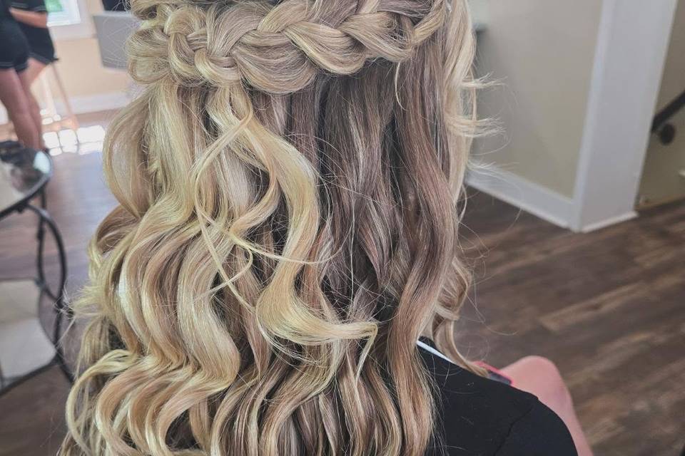 Half up half down5