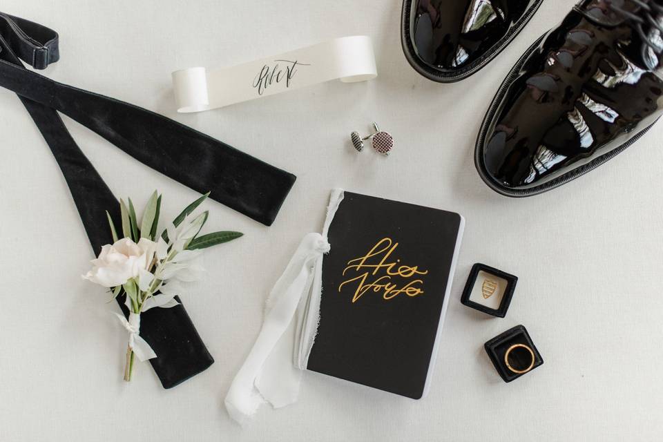 Groom's flatlay