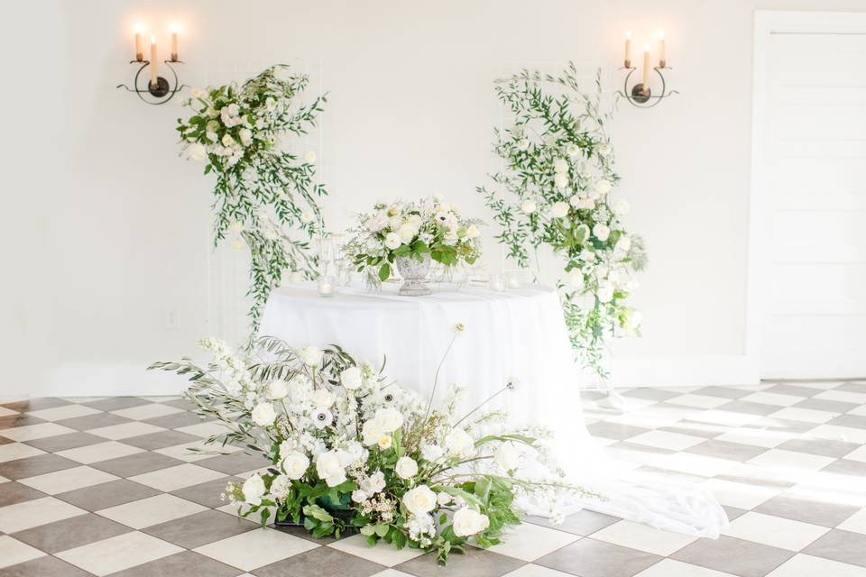 Sweetheart table setup