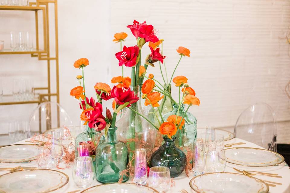 Reception tablescape