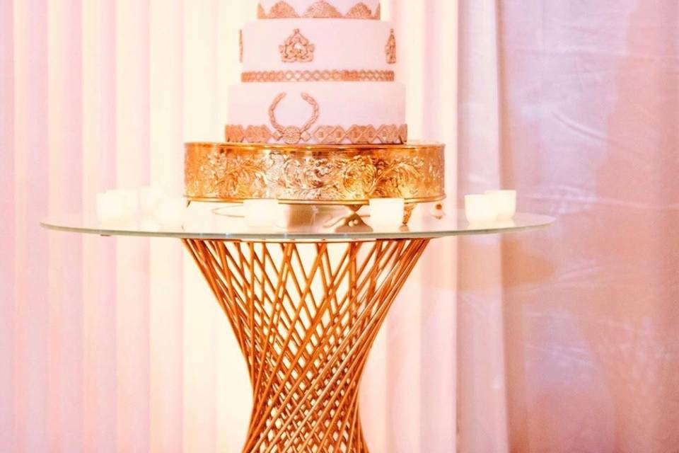 Cake table