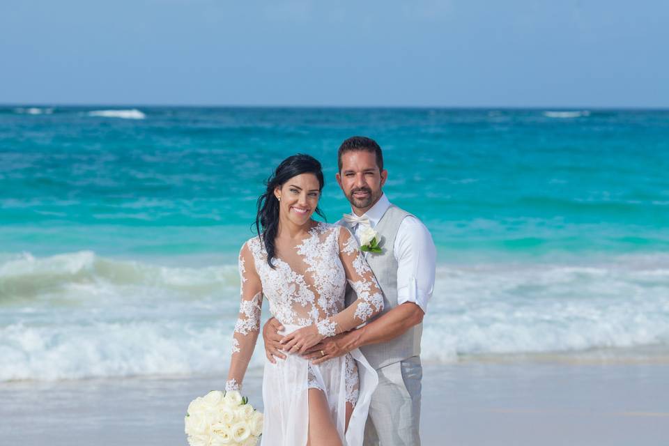 Wedding couple at the beach