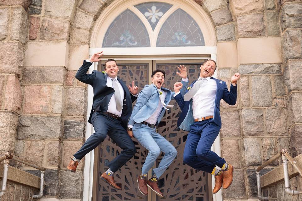 Er, Jumping for Joy