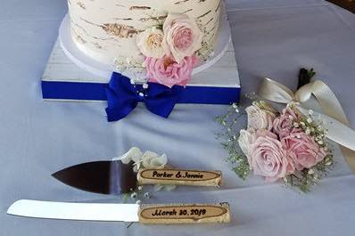 Birchwood wedding cake