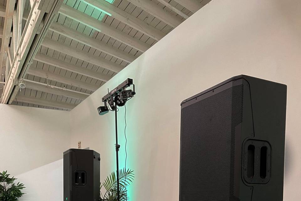 Speakers and DJ Equipment