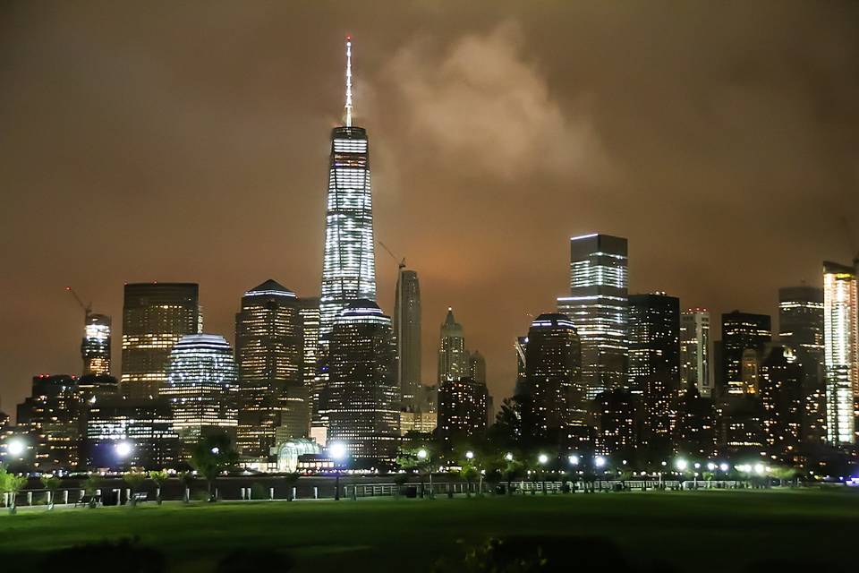 NY Freedom tower as seen from Jersey City wedding venue