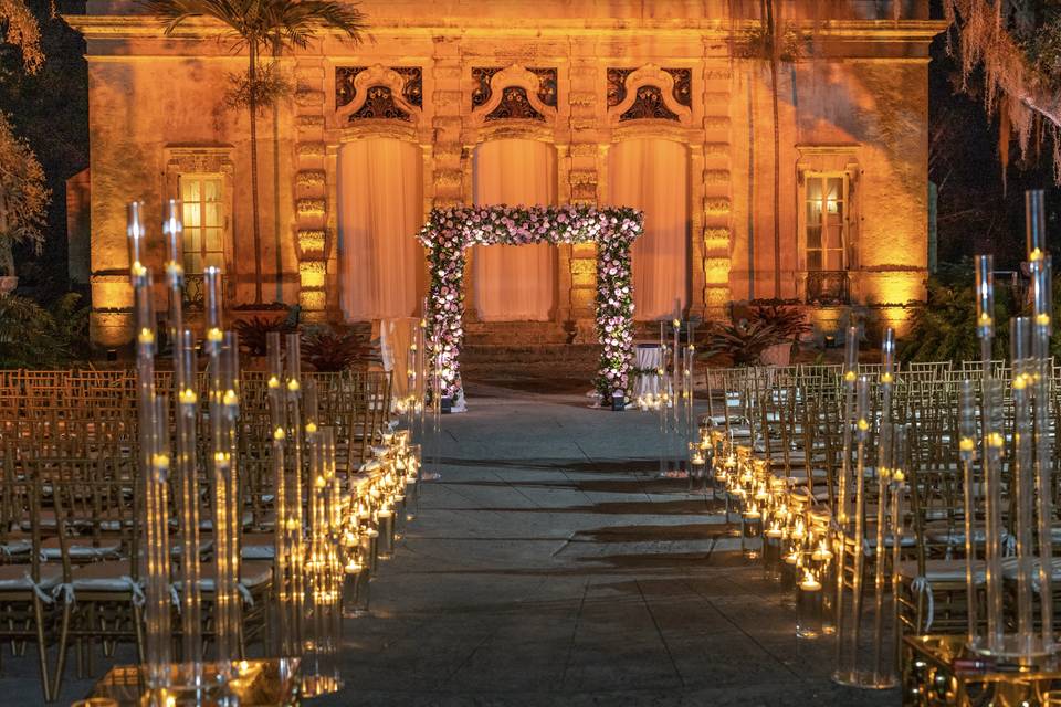 Stunning ceremony setup