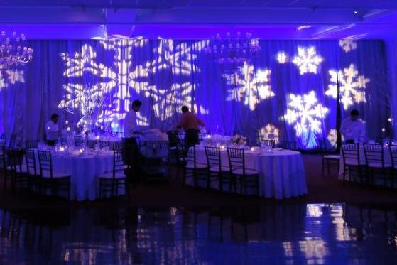 Blue wedding uplighting with snowflakes