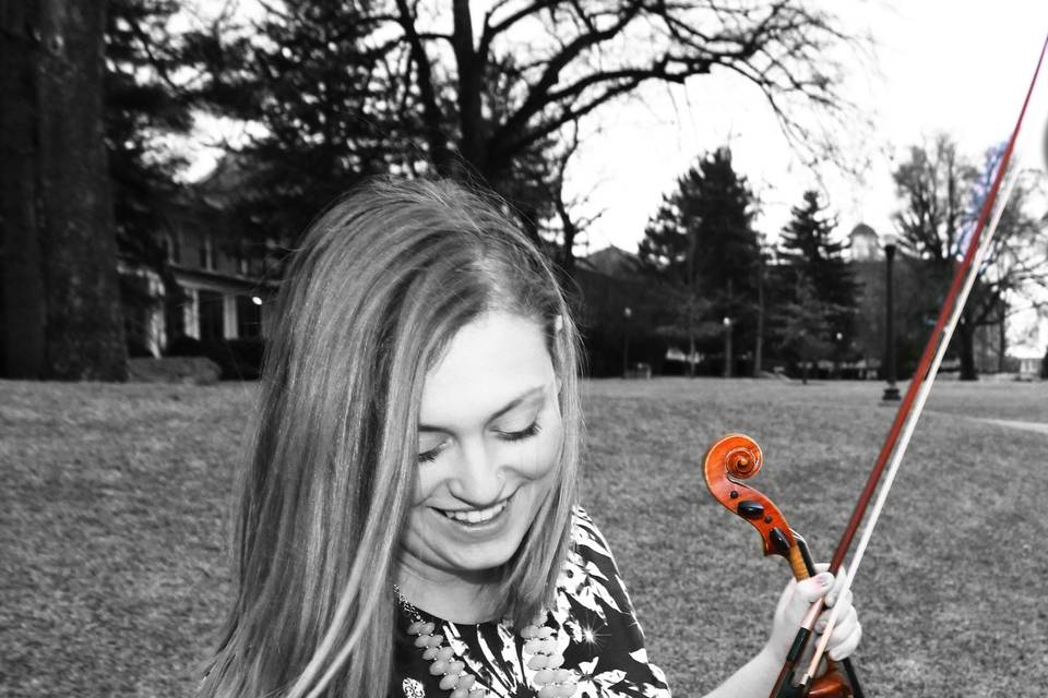 Danielle, founder and musician of 757 Strings, in between songs at a beautiful wedding on the James Madison University campus.