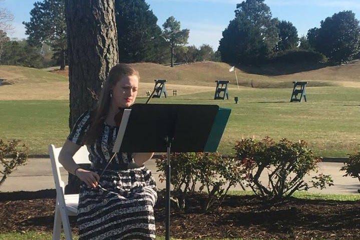 Solo violin wedding at the Princess Anne Country Club