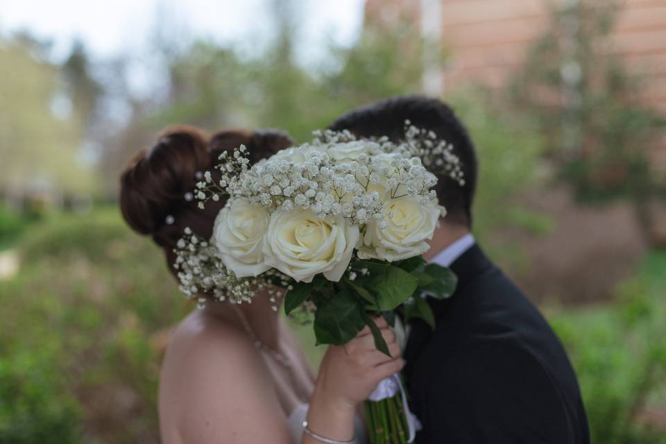 White roses