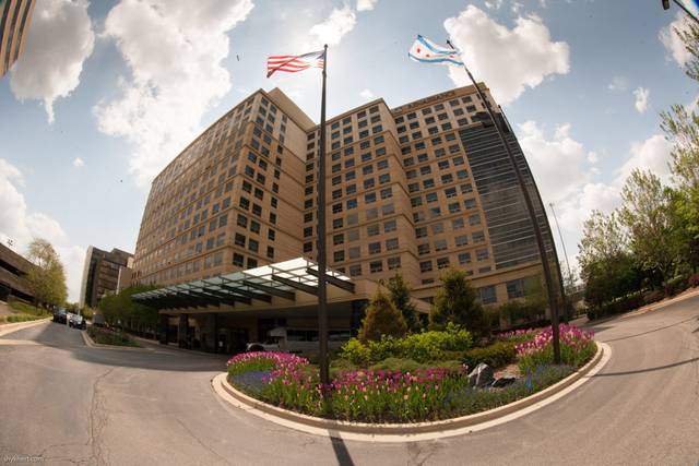 Renaissance Chicago O'Hare Suites Hotel