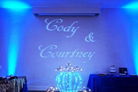 Monogram light with up lights